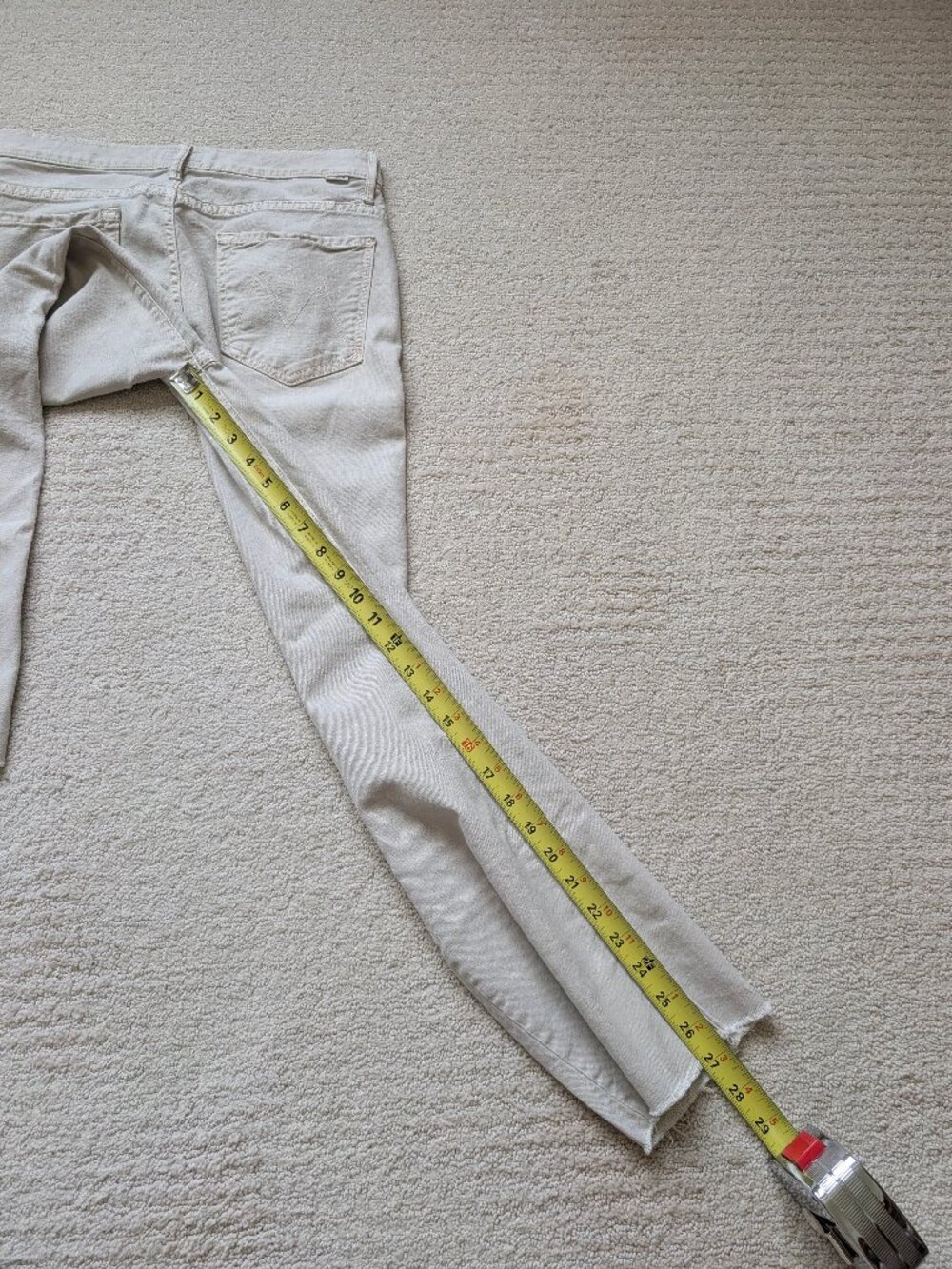MOTHER The Insider Ankle Fray in Chalk It Up 30 x 27 Jeans Pants denim Tan beige - Picture 15 of 16